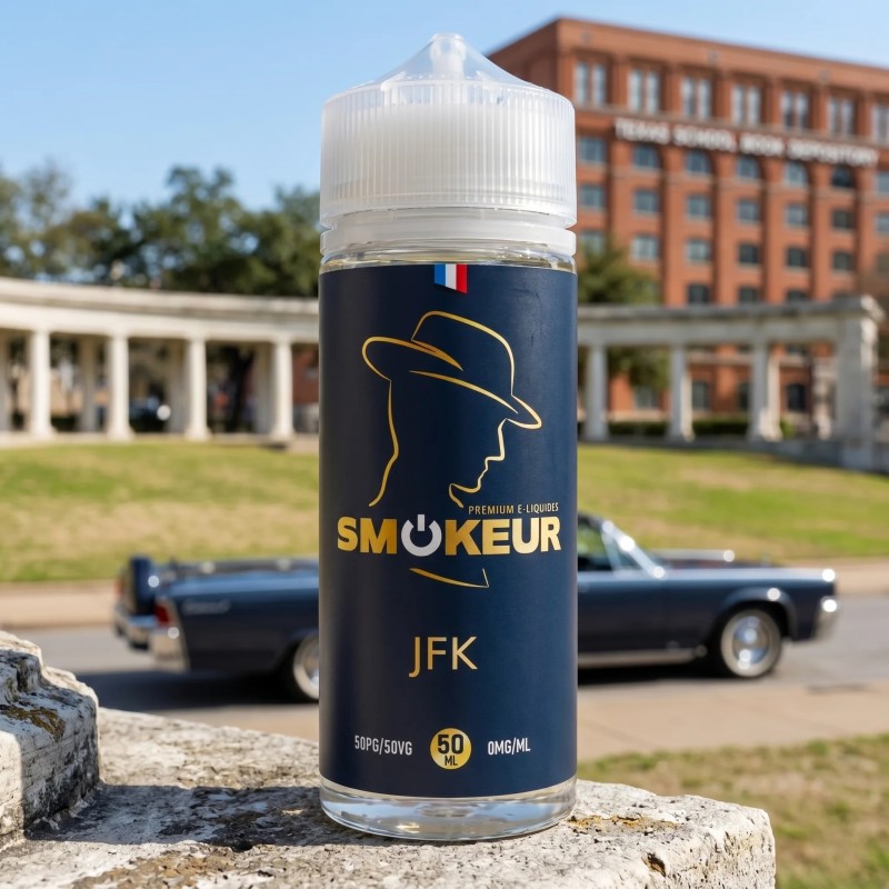 JFK 100ml - Smokeur dans son décor illustratif de Dallas