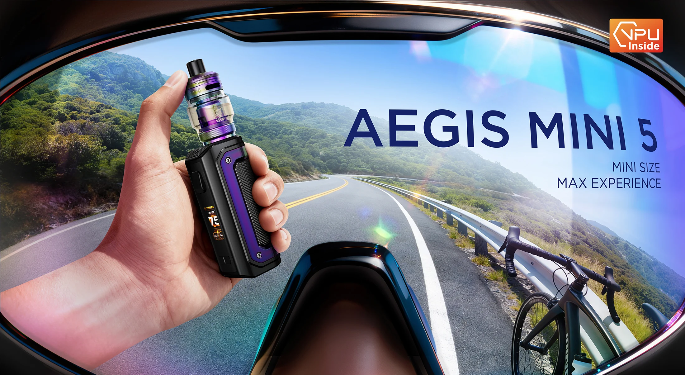Kit Aegis Mini 5 GeekVape, dans la main d'un cycliste