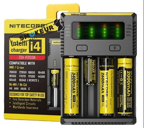 Photo Chargeur Nitecore new I4, recharge intelligente pour accus de e-cig avec 4 piles en charge