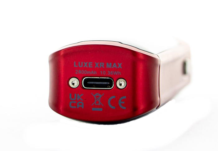 Pod Luxe Xr Max Red, port USB-C